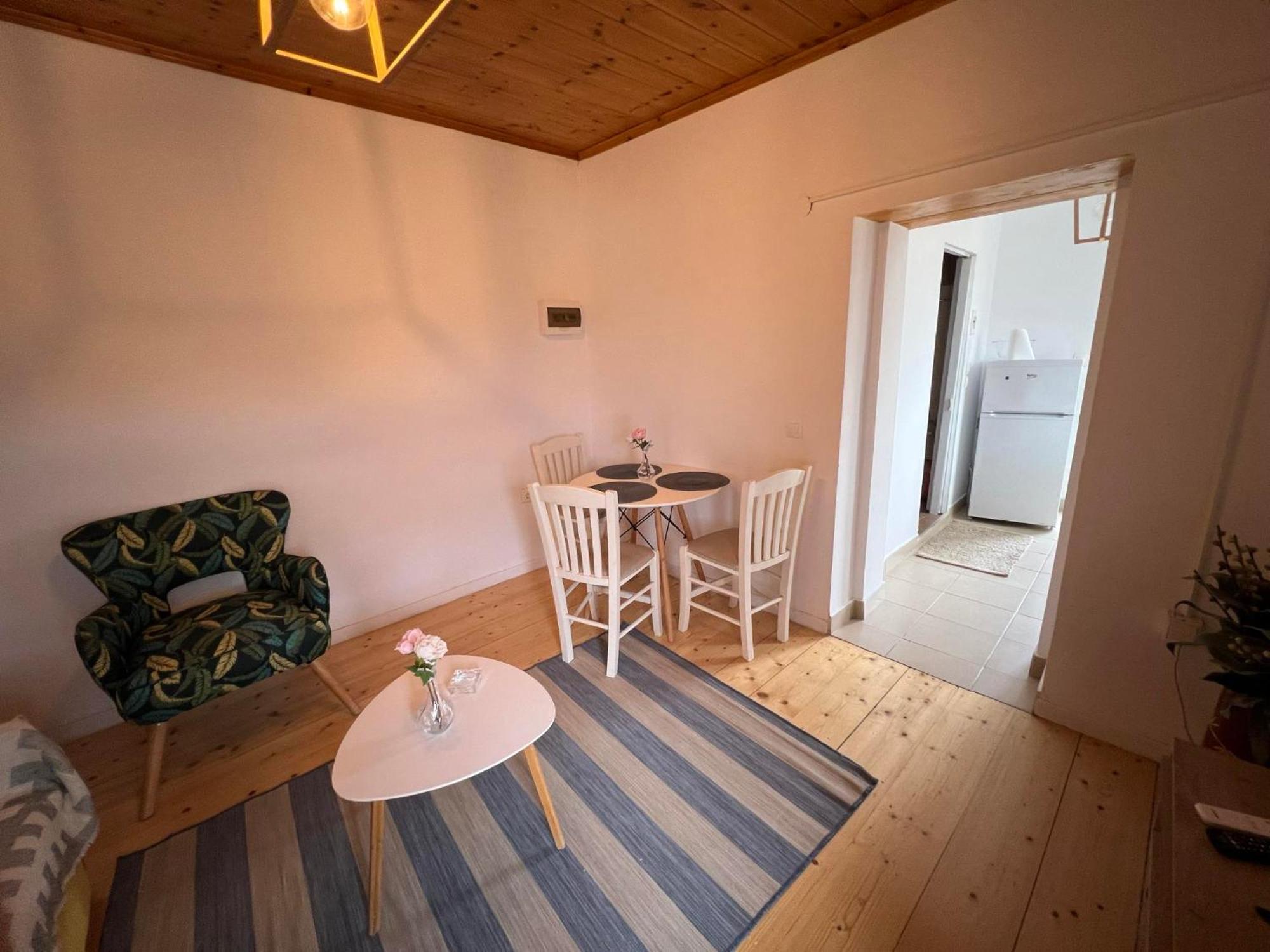 Agnes Rooms Pelekas Esterno foto